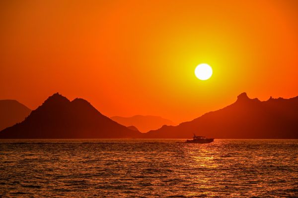 Les meilleures façons de savourer la magie des couchers de soleil