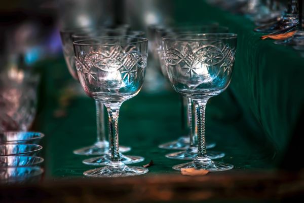 Réalisez un verre à pied gravé sur-mesure pour chaque occasion